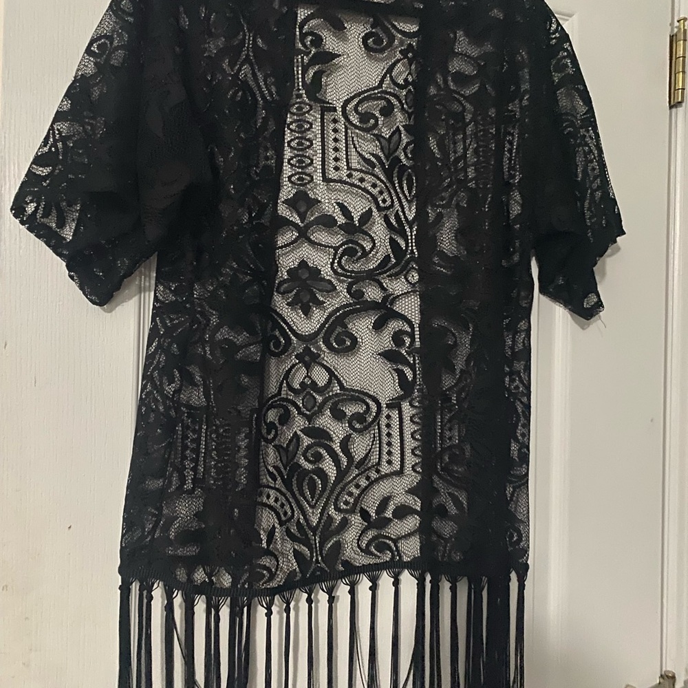 Lace cardigan with fringe